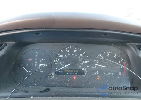 2000 Toyota Camry Le z USA, uszkodzony, nr VIN 4T1BG22K7YU985296